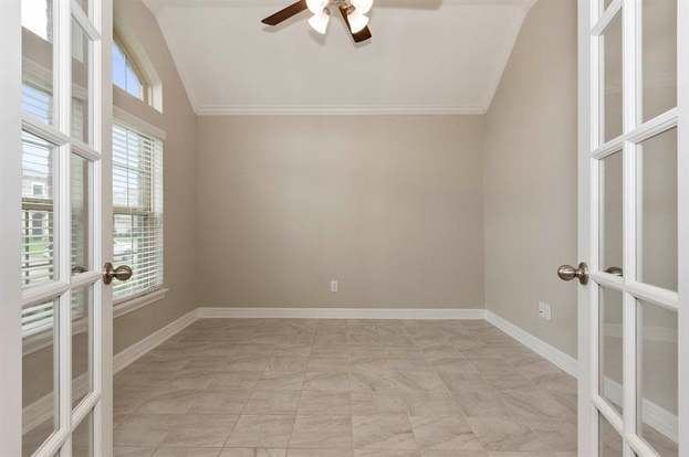 Building Photo - 9735 Stratton Ridge Dr