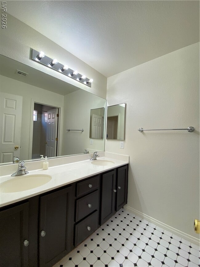 Building Photo - 9766 Gentle Spirit Dr