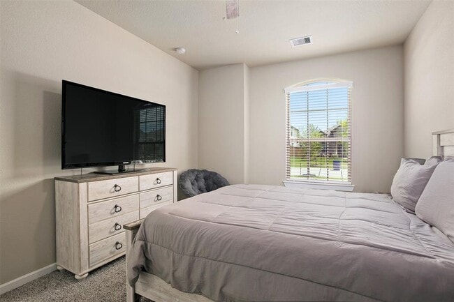 Building Photo - 13013 Deep Marine Dr