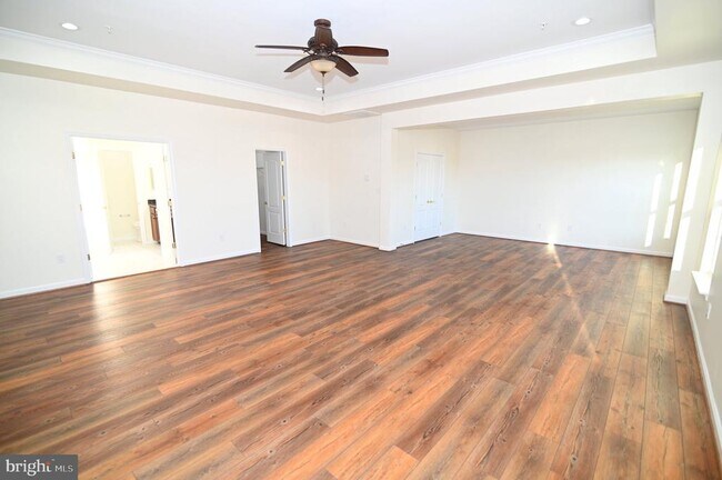Building Photo - 7001 Chaptico Ct