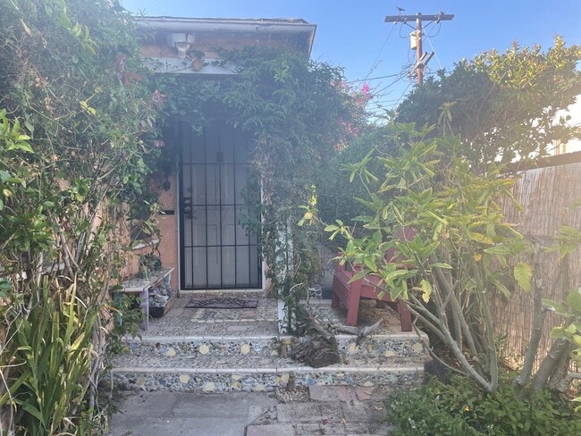 Building Photo - 8547 Airdrome St