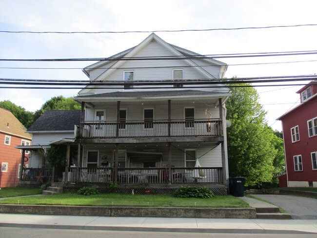 Building Photo - 116 Woodstock Ave