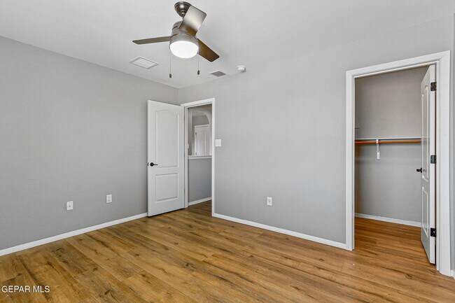 Building Photo - 14260 Bluesky Point Ct