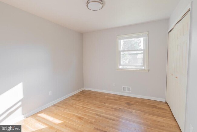 Building Photo - 11714 Tifton Dr