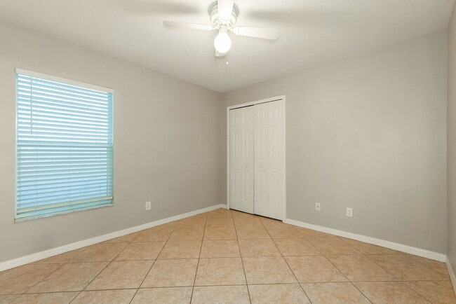 Building Photo - 7554 Oxford Garden Cir