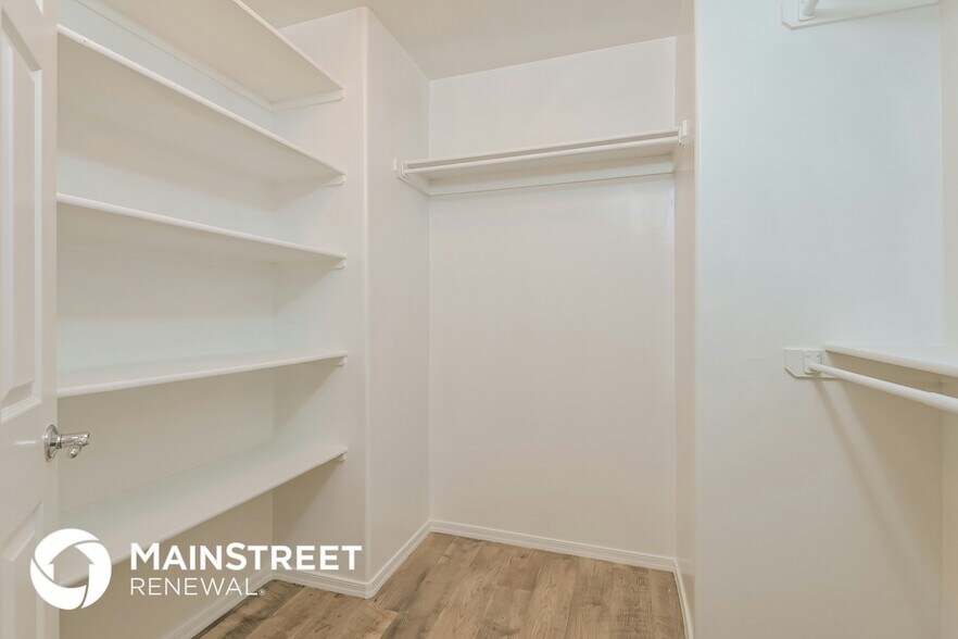 Building Photo - 10604 E Native Rose Trail