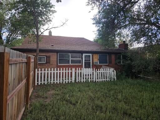 Primary Photo - 2423 E St Vrain St