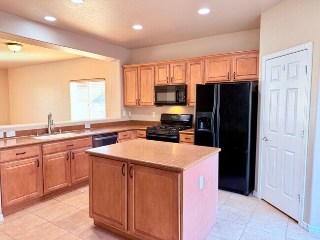 Building Photo - FIVE BEDROOMS, THREE FULL BATHROOMS, THREE...