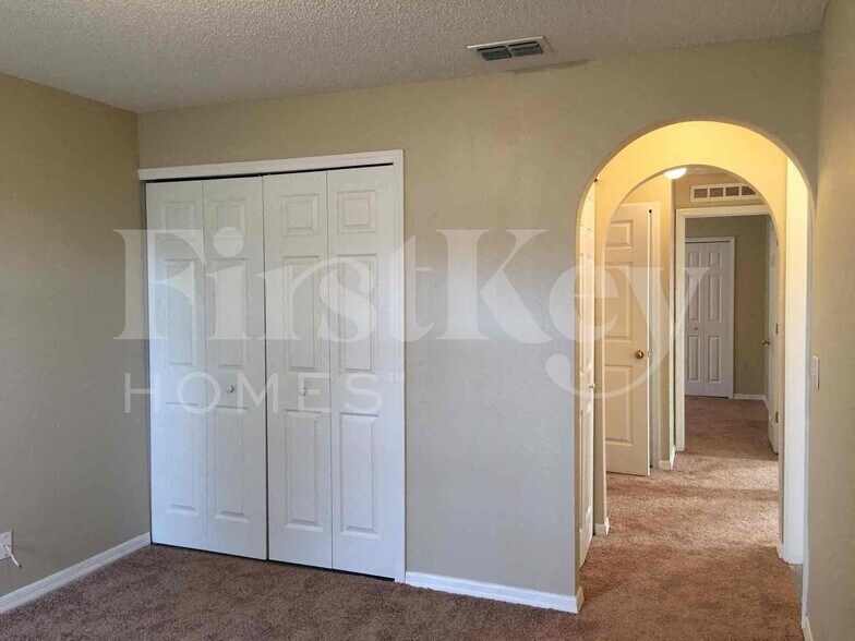 Building Photo - 3638 Queens Cove Blvd