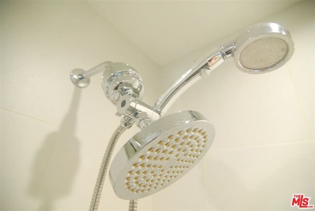 Building Photo - 889 Francisco St