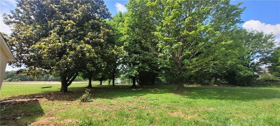 Building Photo - 2963 Avery Rd