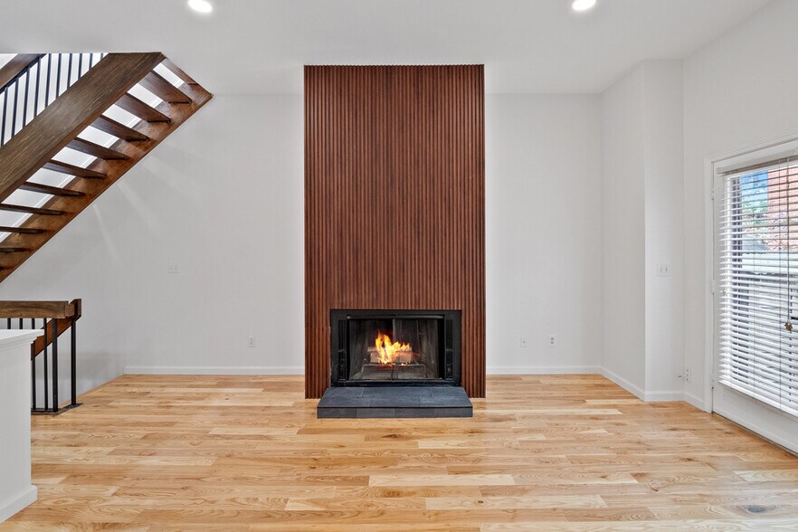 Building Photo - 4303 Laclede Ave