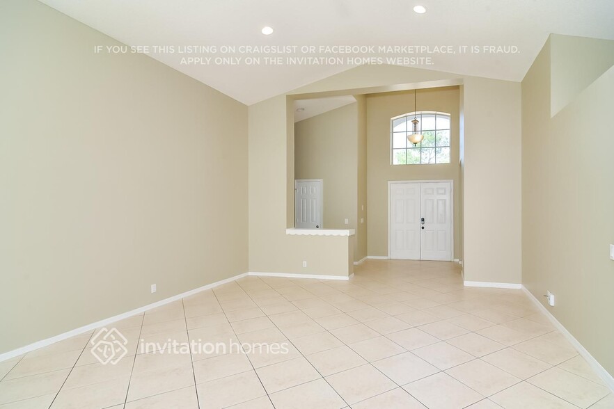 Building Photo - 156 Cameron Dr