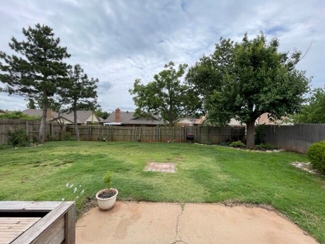 Building Photo - Northwest OKC 3 bed home