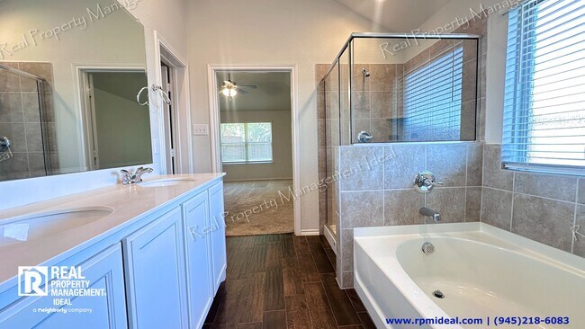 Building Photo - YOUR 3-BED, 2-BATH DREAM HOME AWAITS IN GRAND PRAIRIE