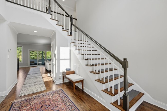 Building Photo - Stunning 4BR Home in Cascade Falls – Modern Upgrades & EV Ready!