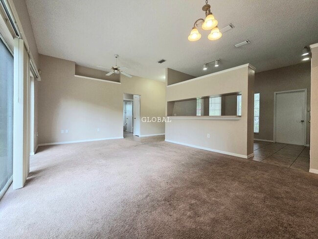Building Photo - Charming 3-Bedroom Home for Rent within So...