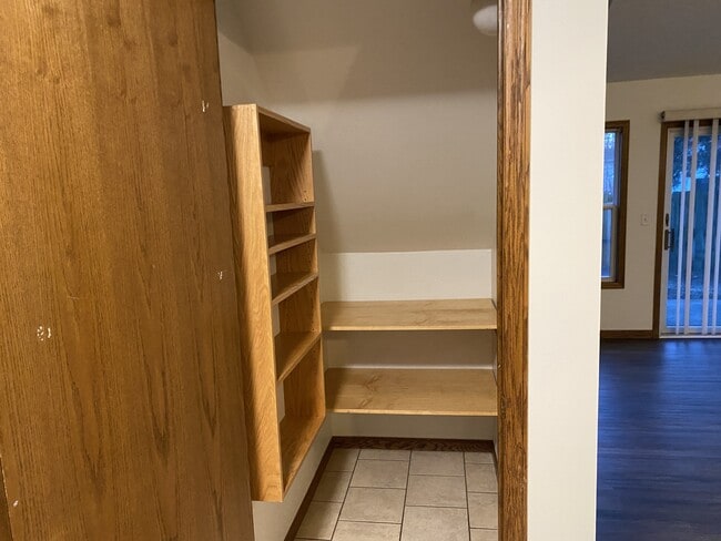 Building Photo - 13286 Riley St