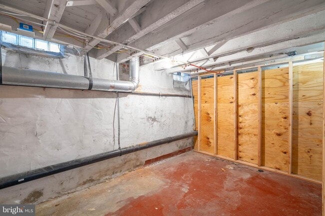 Building Photo - 2225 Mt Vernon St