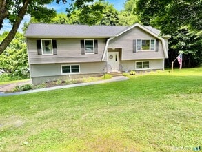 Building Photo - 5 Governors Ln