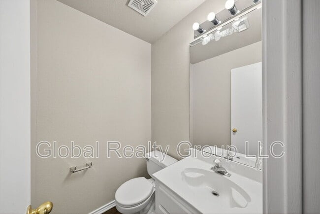 Building Photo - 1028 Gate Creek Ln