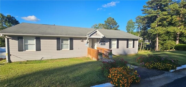 Building Photo - 4255 Smoke Creek Pkwy