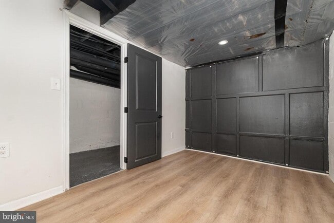 Building Photo - 3822 6th St