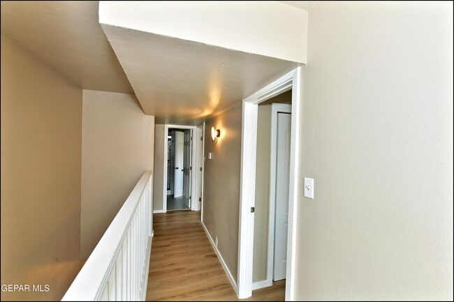 Building Photo - 6412 Pizarro St