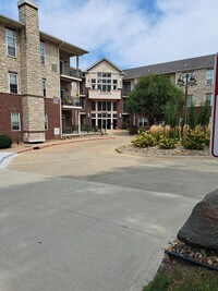 Building Photo - 3031 Grand Ave