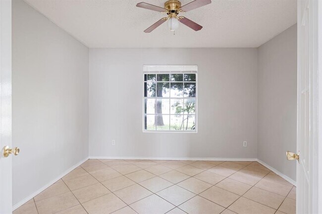 Building Photo - 3506 Hawk View Cove