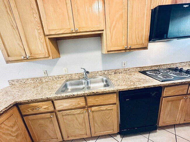 Interior Photo - Fabulous landmark Downtown Austin property! Great downtown neighborhood!