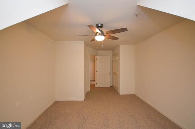 Building Photo - 13002 Cannon Pl