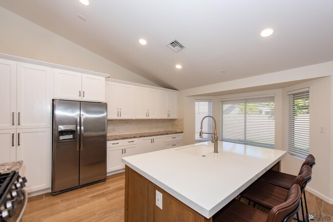 Building Photo - 3484 W 14th St