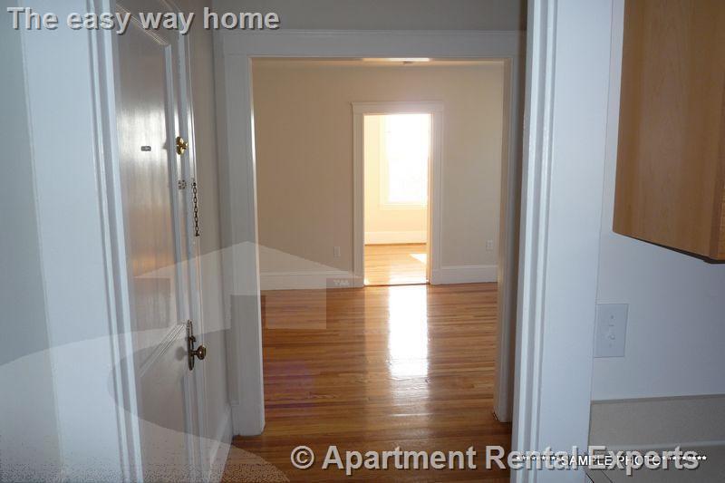 Building Photo - 156-158 Summer St Unit #107