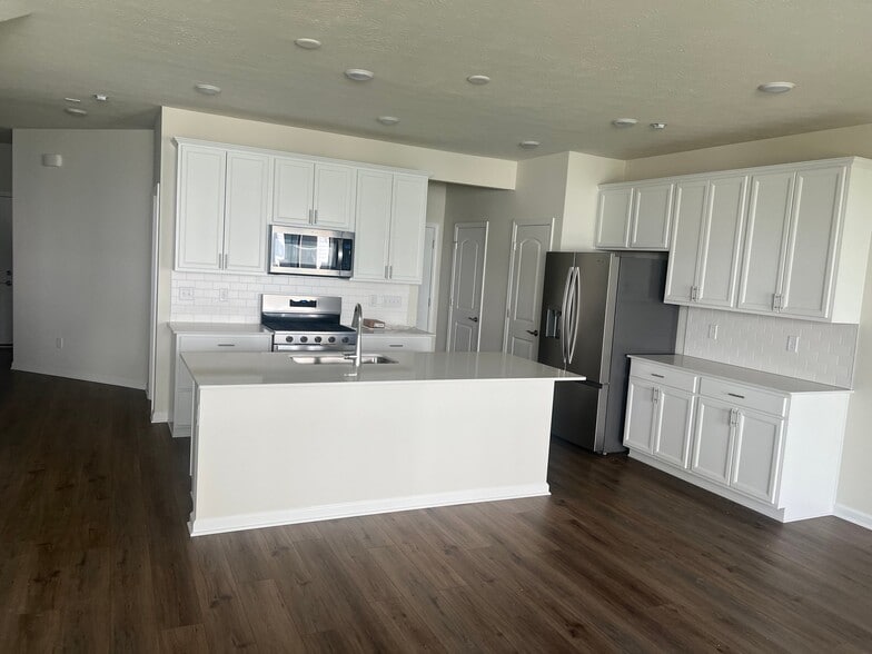 Building Photo - 7328 Selah Ln