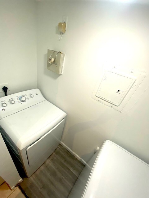 Building Photo - 2061 Renaissance Blvd