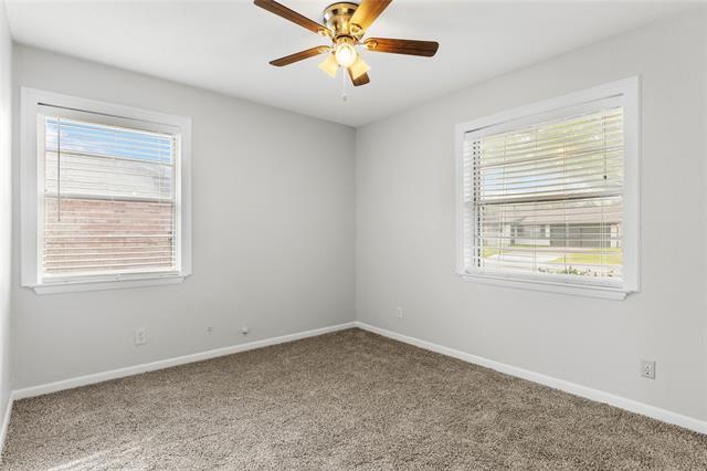 Building Photo - 4728 Everest Dr