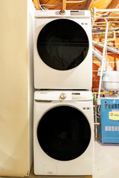 Building Photo - 4335 South Dakota Ave NE