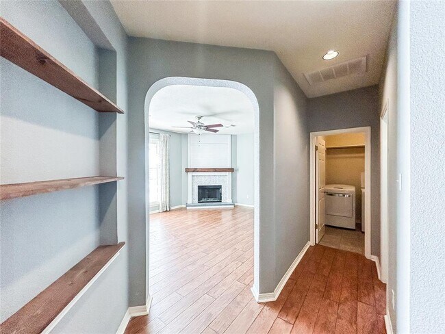 Building Photo - 1745 Dapplegrey Ln