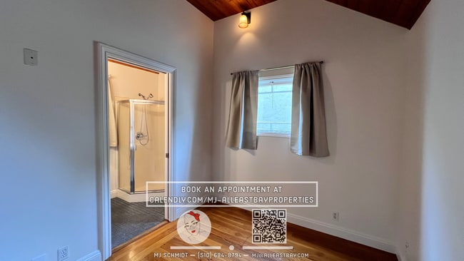 Building Photo - Quaint cottage with hardwood floors, private entrance and patio, surrounded by lush gardens!