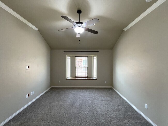 Building Photo - 3048 NW 181st St