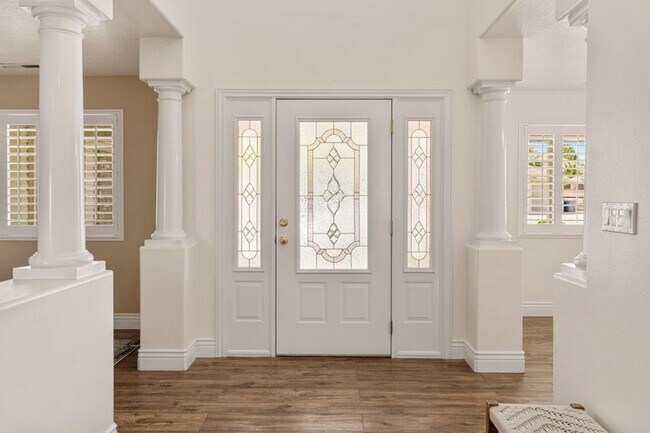 Building Photo - Beautiful Foremaster Ridge Home