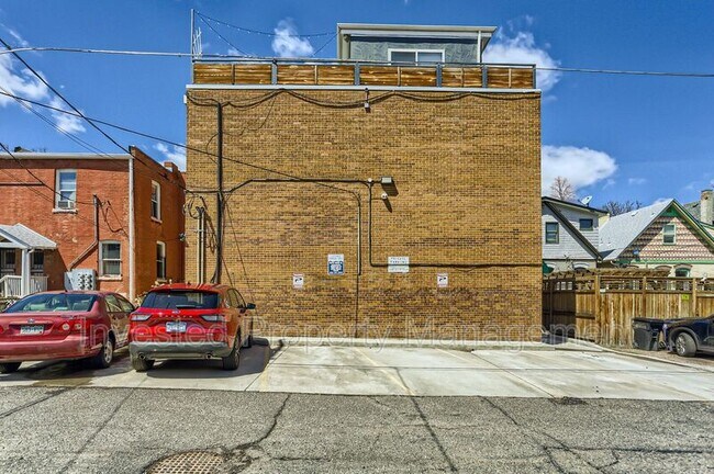 Building Photo - 1242 N Gaylord St