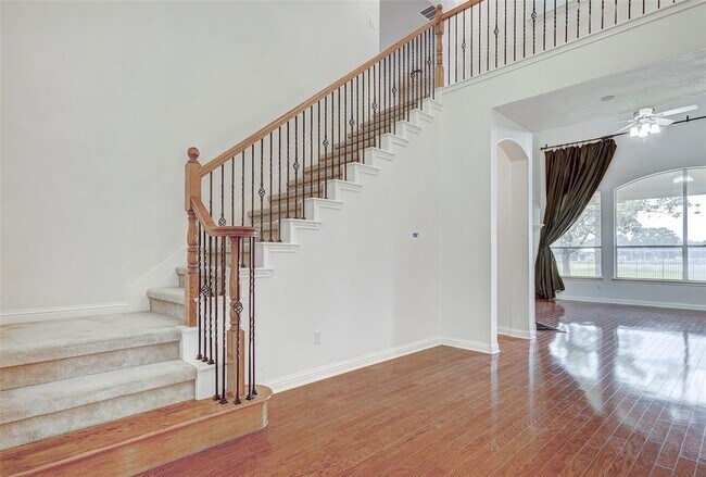 Building Photo - 3129 Goldenoak Cir