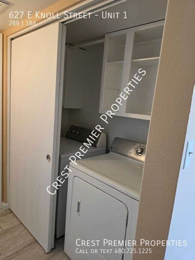 Building Photo - 627 E Knoll St