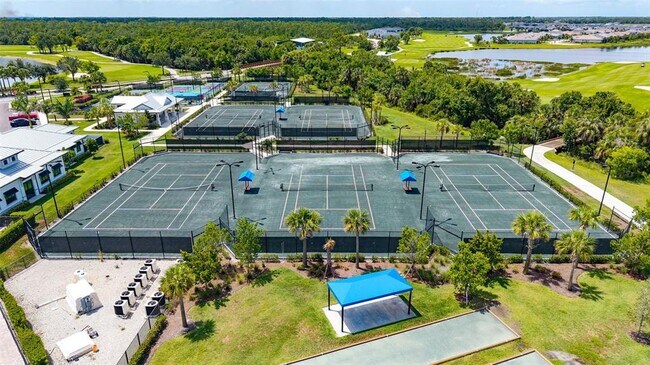 Building Photo - 14211 Heritage Landing Blvd