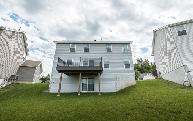 Building Photo - 351 Timber Valley Trail