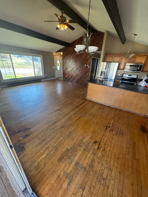 Building Photo - 7 Lawrence Ave