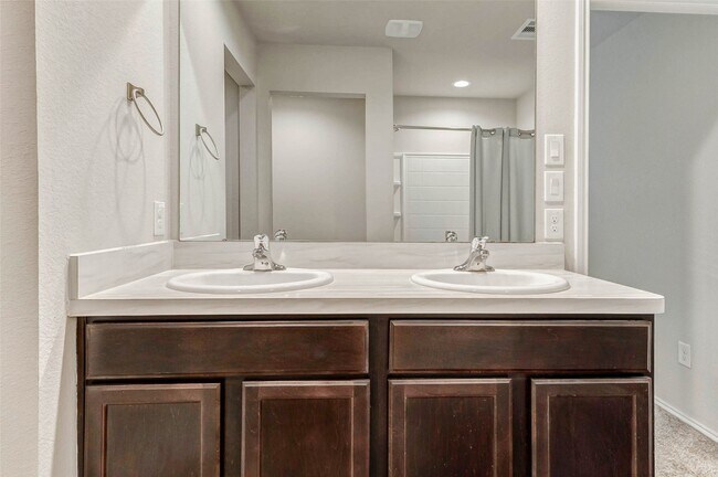 Building Photo - 23135 Barrington Bluff Trail