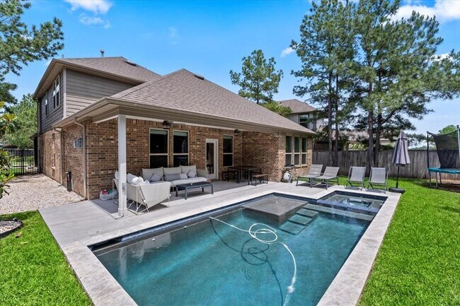 Primary Photo - 99 Pioneer Canyon Pl
